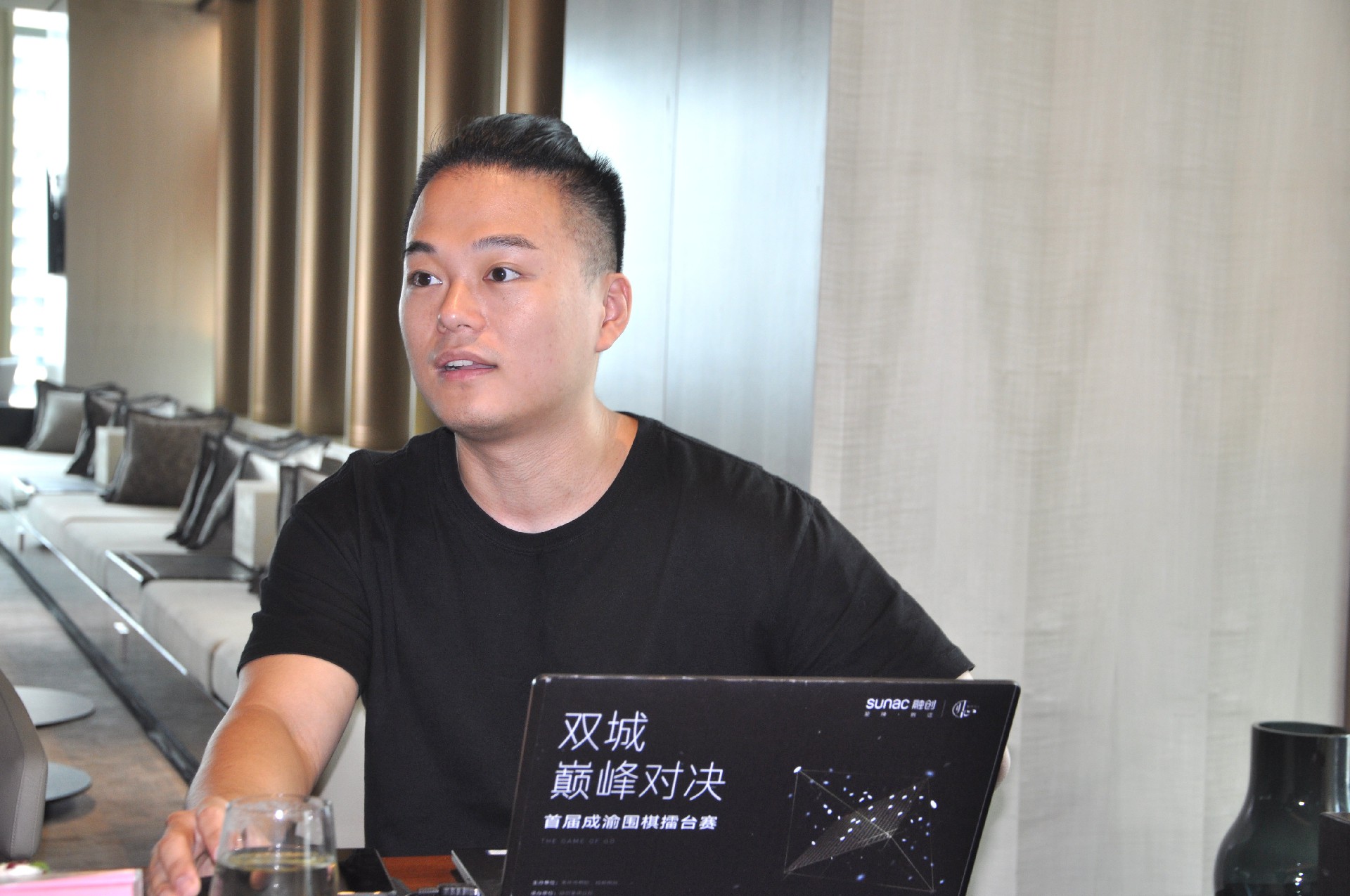 童伟.JPG